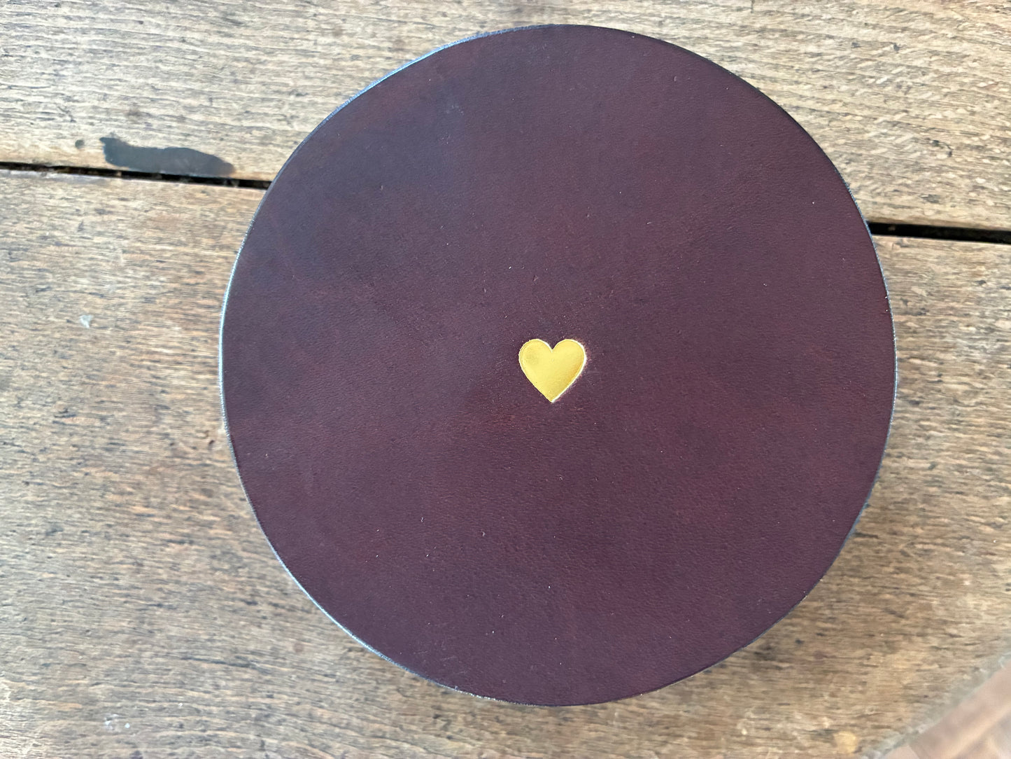 
                  
                    Glasuntersetzer Leder rund
                  
                